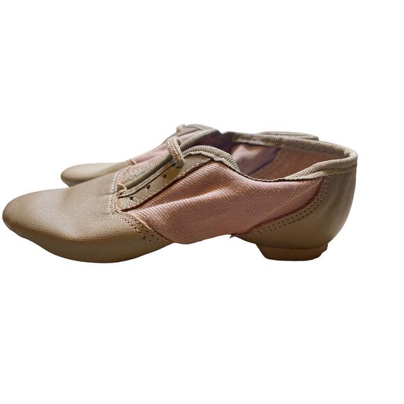Capezio Children’s Tan Jazz Dance Shoe 12.5M 358C, 81, G4 NWOB - Picture 3 of 5